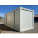 Bungalow en kit 6000 x 2400 x 2350 mm avec 1 porte et 2 fenêtres RAL9002 vue arrière